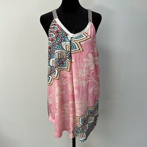 LOVEU. Dear ladies floral blouse size 1X tank round bottom pleat front